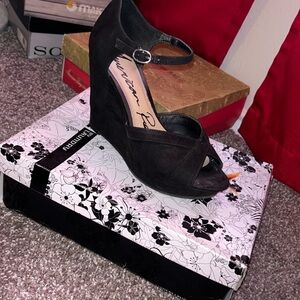 Black wedges open toed
